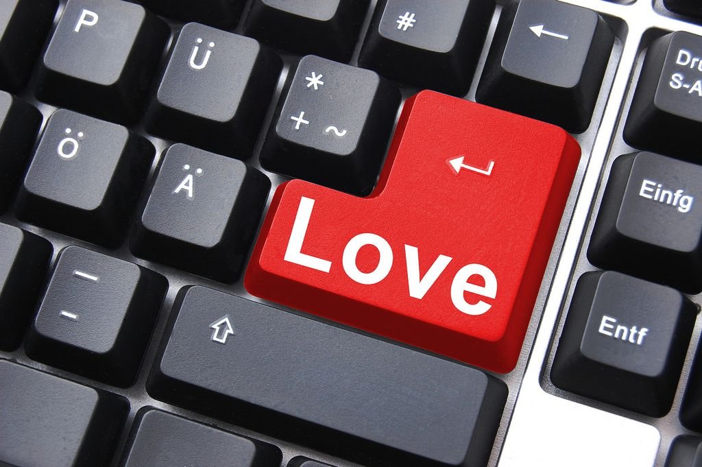 NaomiDate Internet Dating Website Review 2025: Pros & Cons, Pricing, Safety